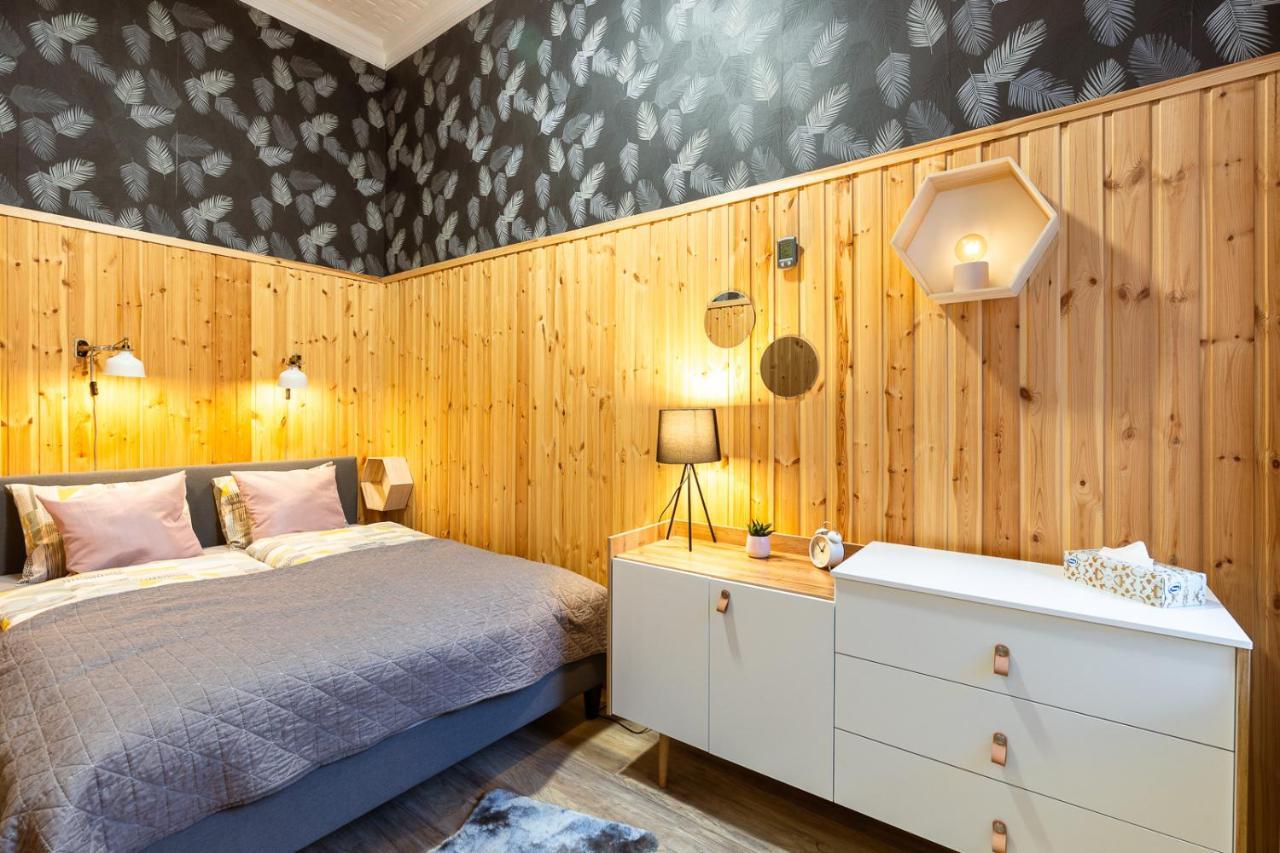Stylish Modern Next To New York Cafe * בודפשט